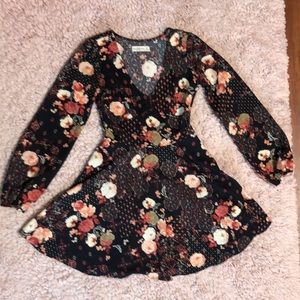 Abercrombie & Fitch, Black Floral Dress, above knee, XS